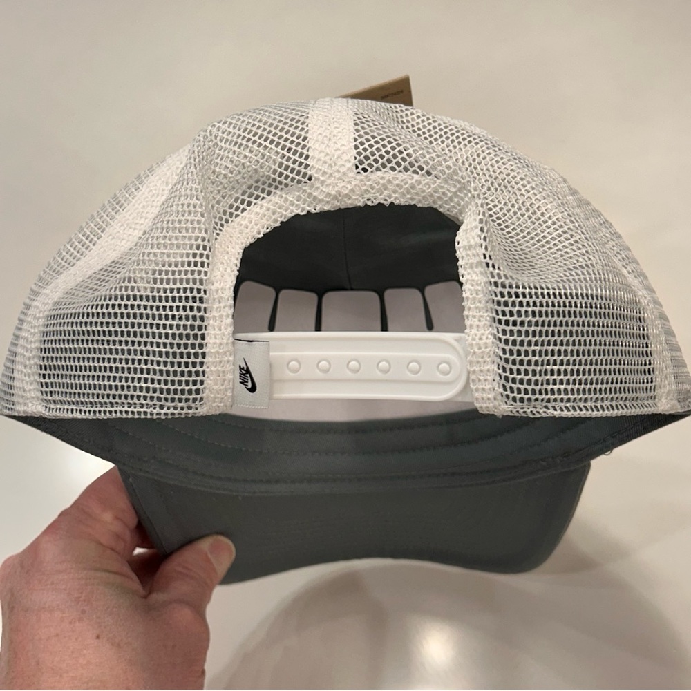 Nike Rise Cap Structured Trucker Hat Gray White Mesh SnapBack Sz L/XL FB5378-084 - Picture 9 of 12